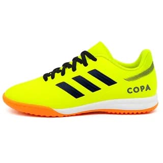 کفش سالنی فوتبال