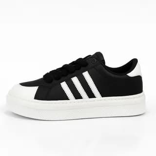 کفش اسپرت مدل Adidas Classic Street