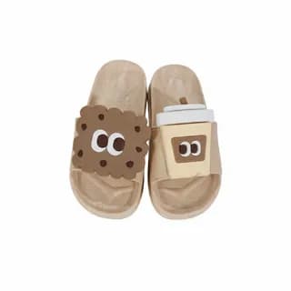 صندل و دمپایی