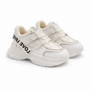 کفش اسپرت بچه‌گانه love