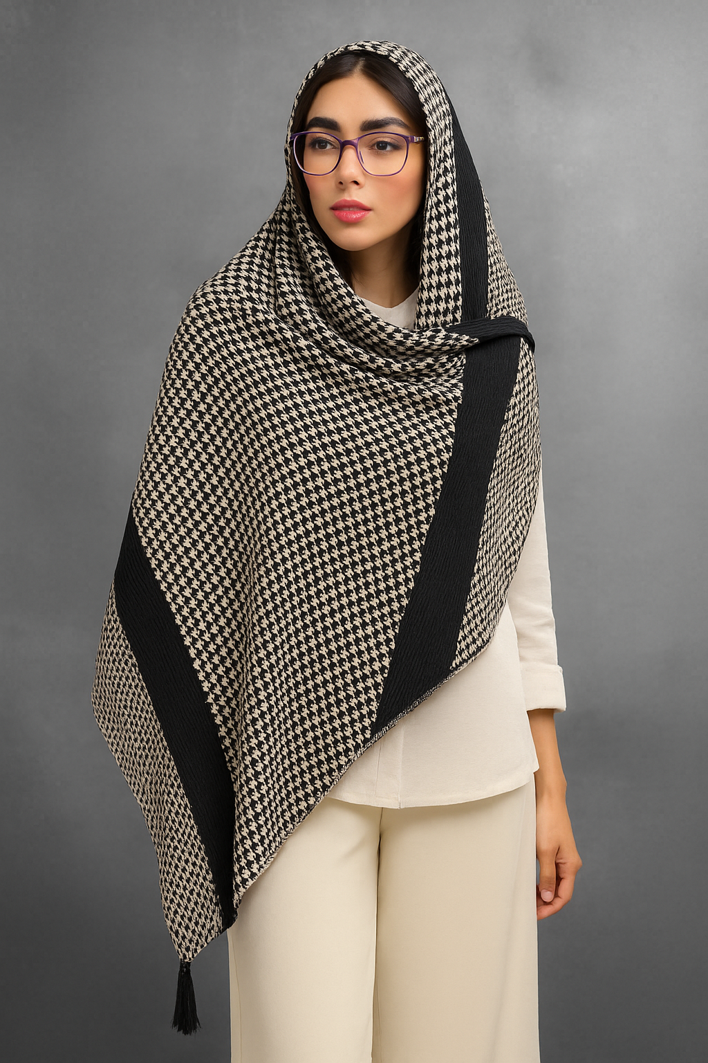 شال بافت زنانه طرح چهارخانه ریز (houndstooth)